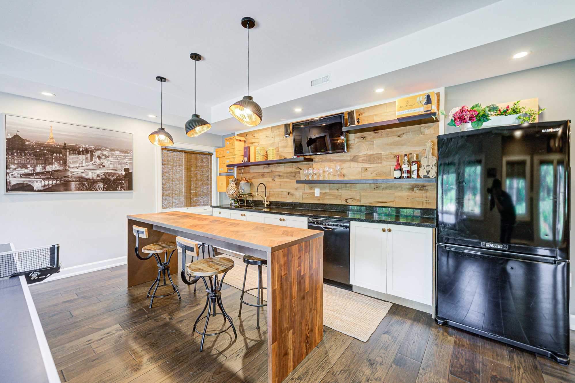 Thumbnail: 236 Farrell Road - Photo 20